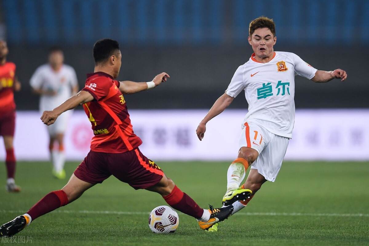 九游体育-俄克拉荷马雷霆内部会议纪要流出——冲刺阶段刷新队史纪录，中超使命明确，临场指挥获称赞的简单介绍-九游体育