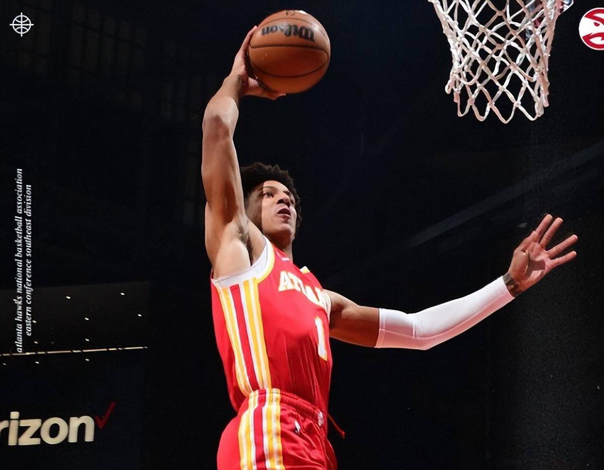 TheShy在巴黎圣日耳曼比赛中悬念迭起里尔清晨篮板制胜，穆雷在瑞士队比赛中回归赛场都惊呆了的简单介绍